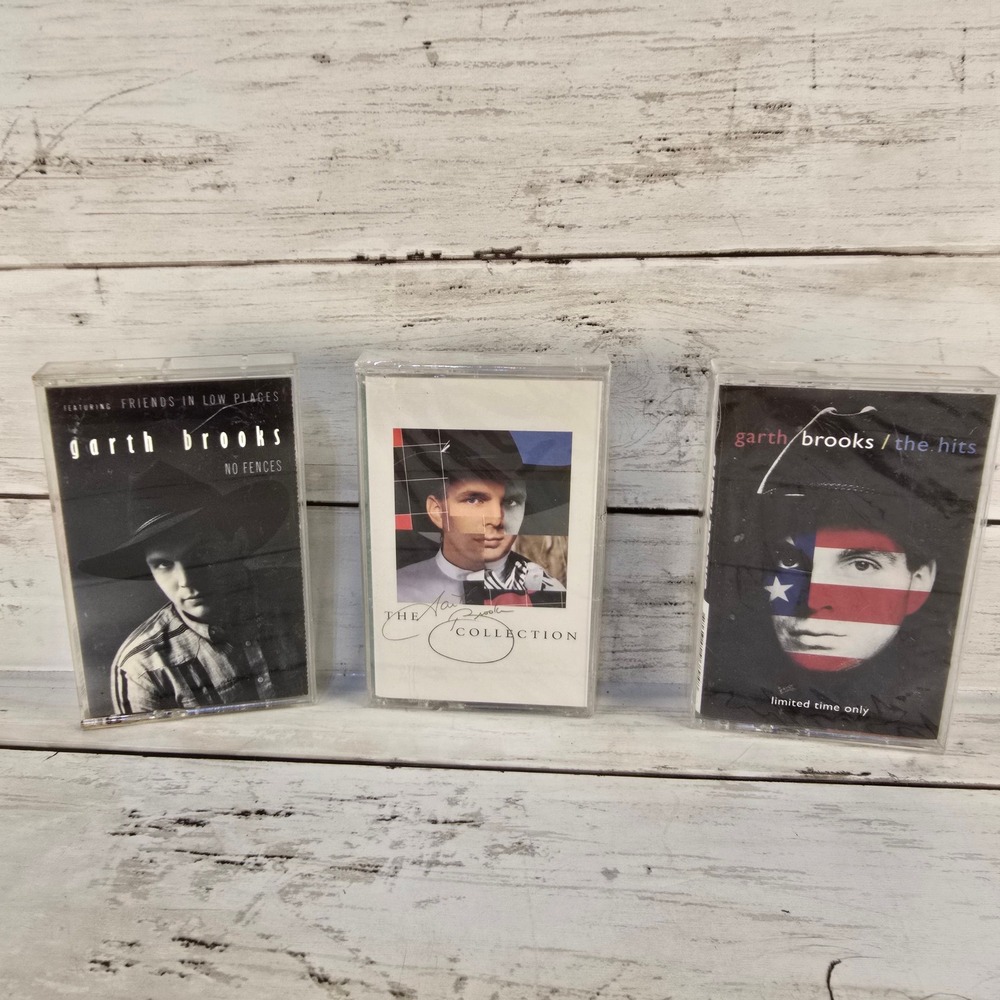 VTG Garth Brooks Cassette Tape Lot: No Fences, The Hits &‎ The Collection